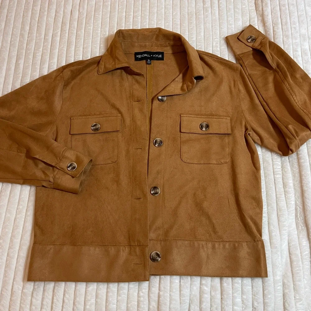Kendall & Kylie | Tan Button-Up Jacket - Picture 2 of 10